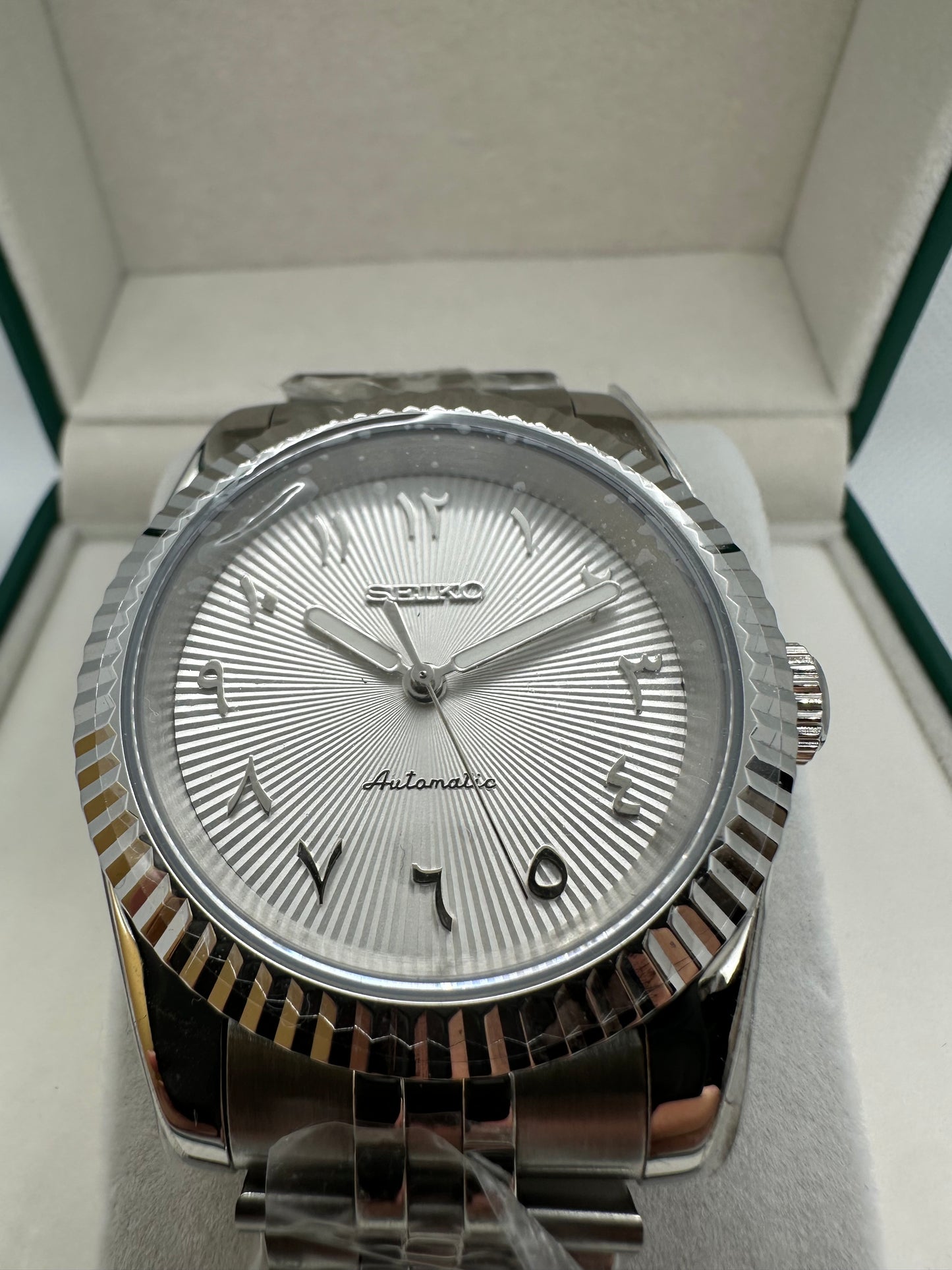 White Arabic Dial