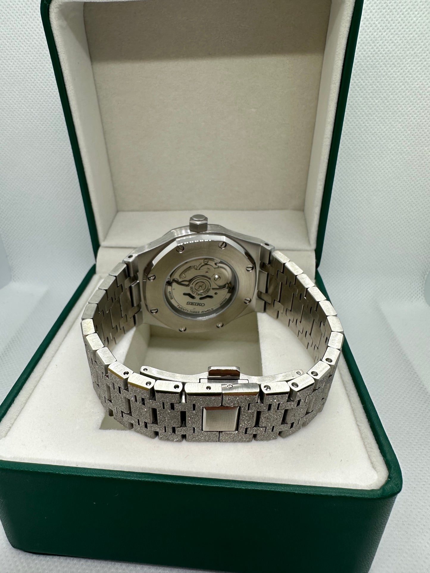White/Gold Arabic Dial Royal Oak