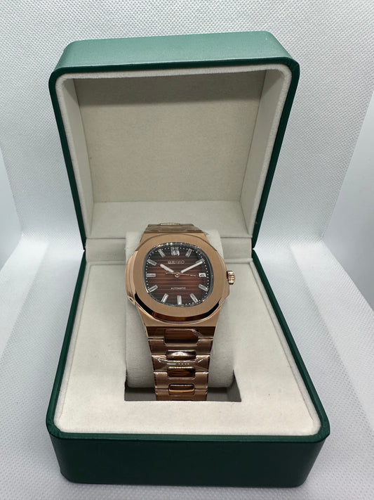 Rose Gold Nautilus